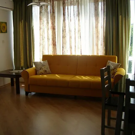 Jusi Apartment Burgas