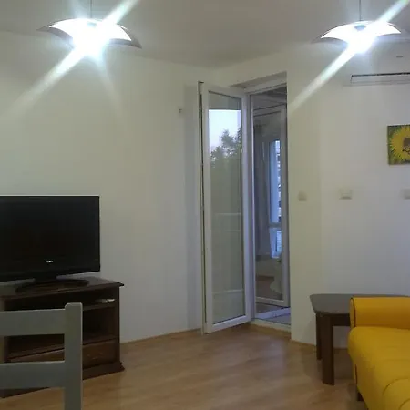 Jusi Apartment